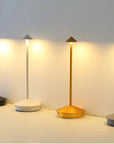 Lampe de chevet en Aluminium moderne - Lampe Chevet Design