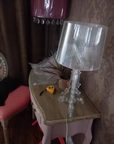 Lampe de chevet Bourgie en cristal, design élégant, avec abat-jour en verre, par Kartell, pour décoration intérieure sophistiquée