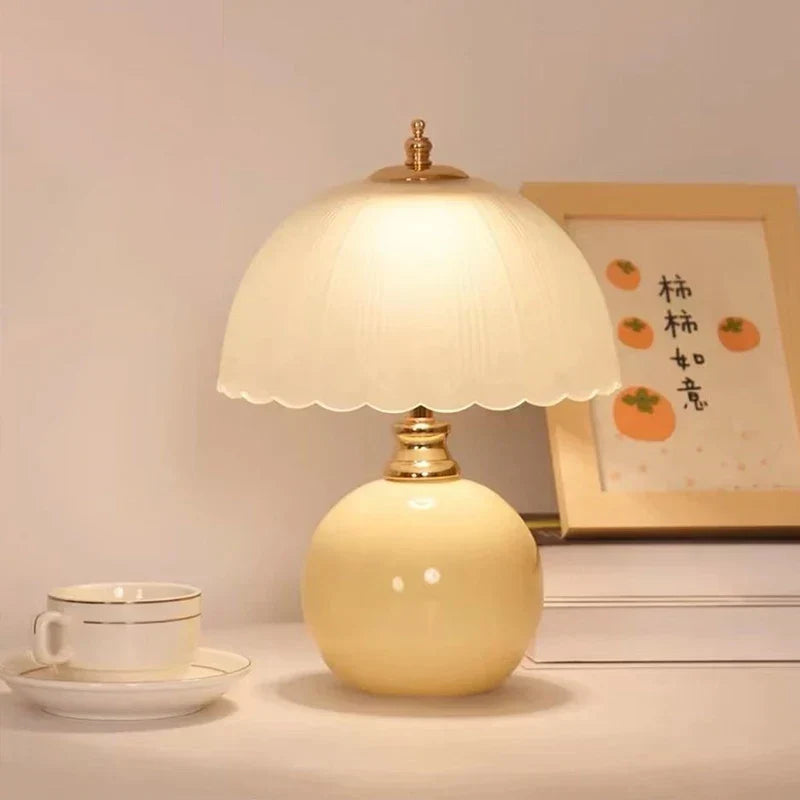 Lampe de Chevet Moderne – Tissu &amp; Fer Forgé, Style Élégant - Lampe Chevet Design