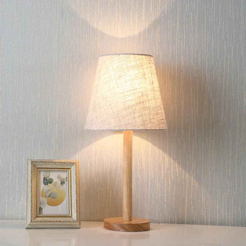 lampe de chevet en bois nordique - Lampe Chevet Design