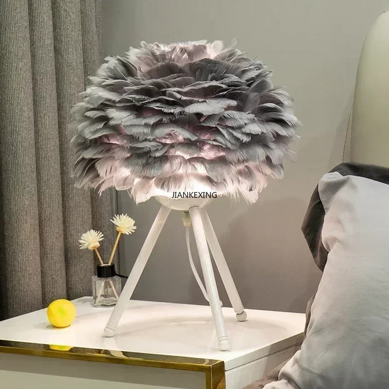 Lampe de chevet plume décorative - Lampe Chevet Design